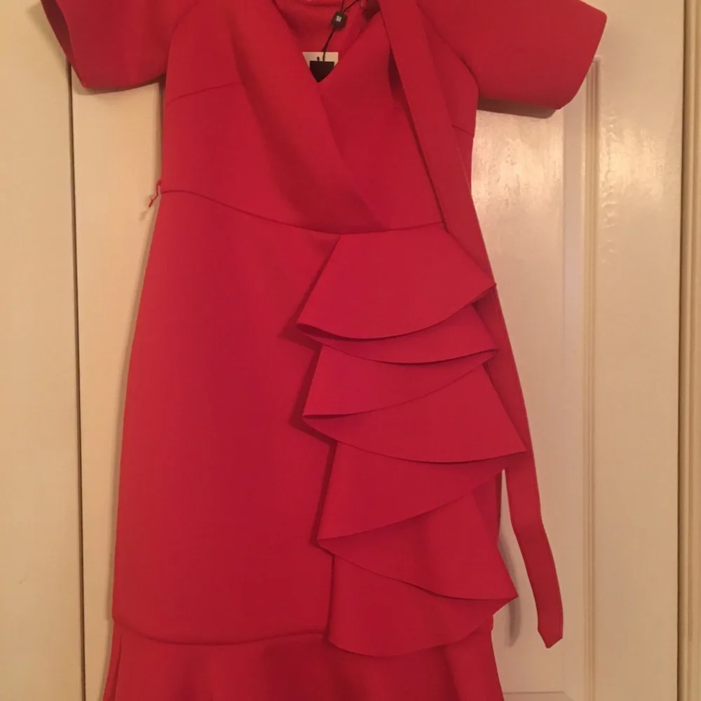 Sexy - Red Dress 🔥🔥🔥 - Picture 4 of 4